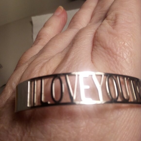 BRACELET (CUFF) - Picture 1 of 2